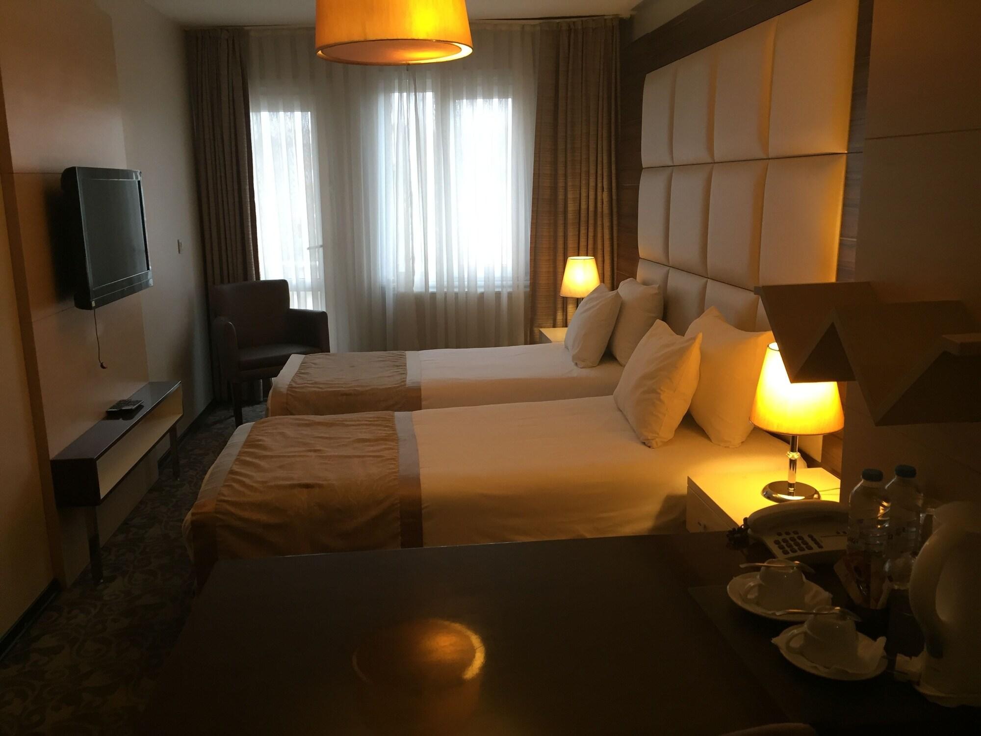Derpa Hotel Стамбул Экстерьер фото