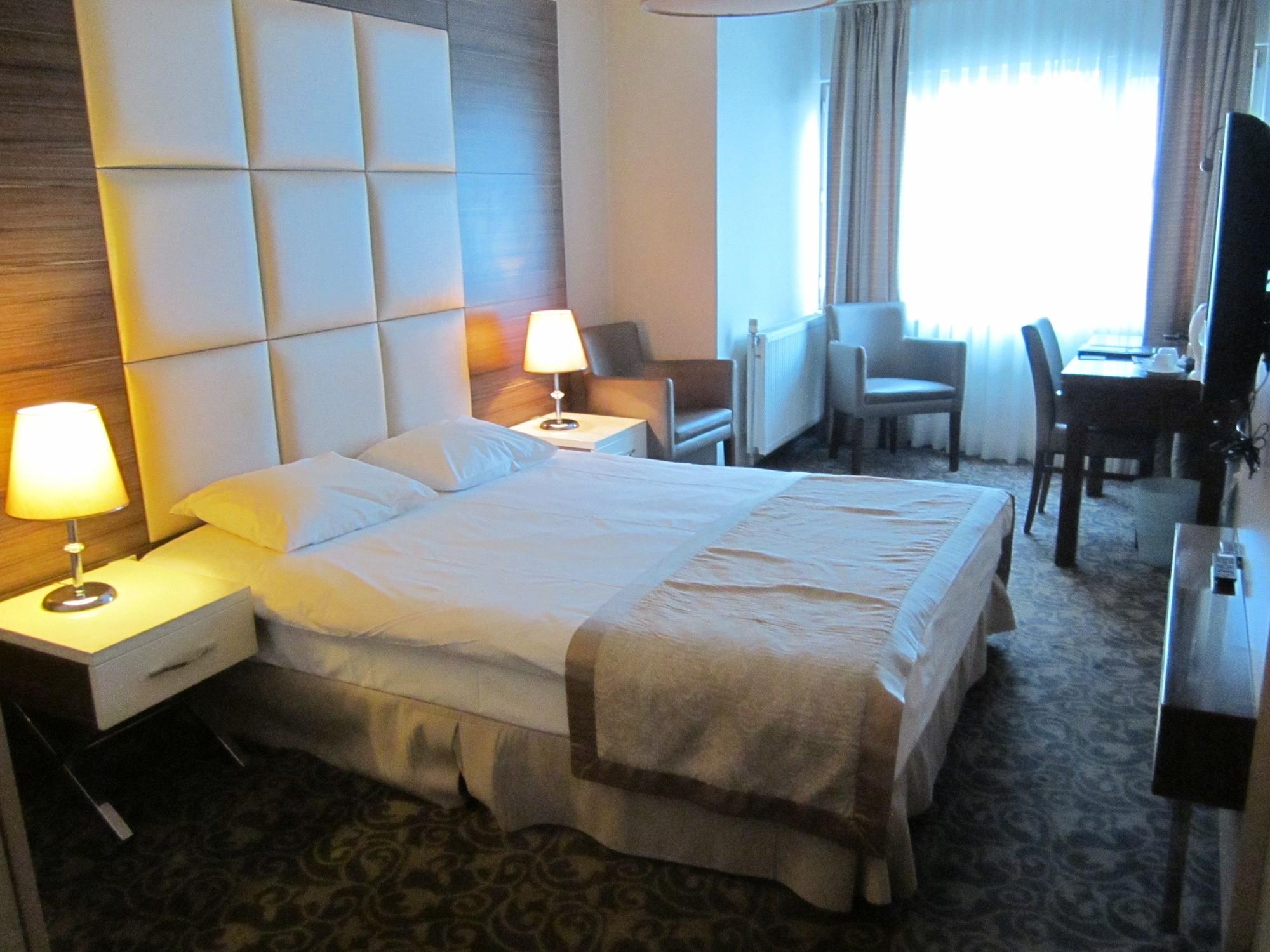 Derpa Hotel Стамбул Экстерьер фото